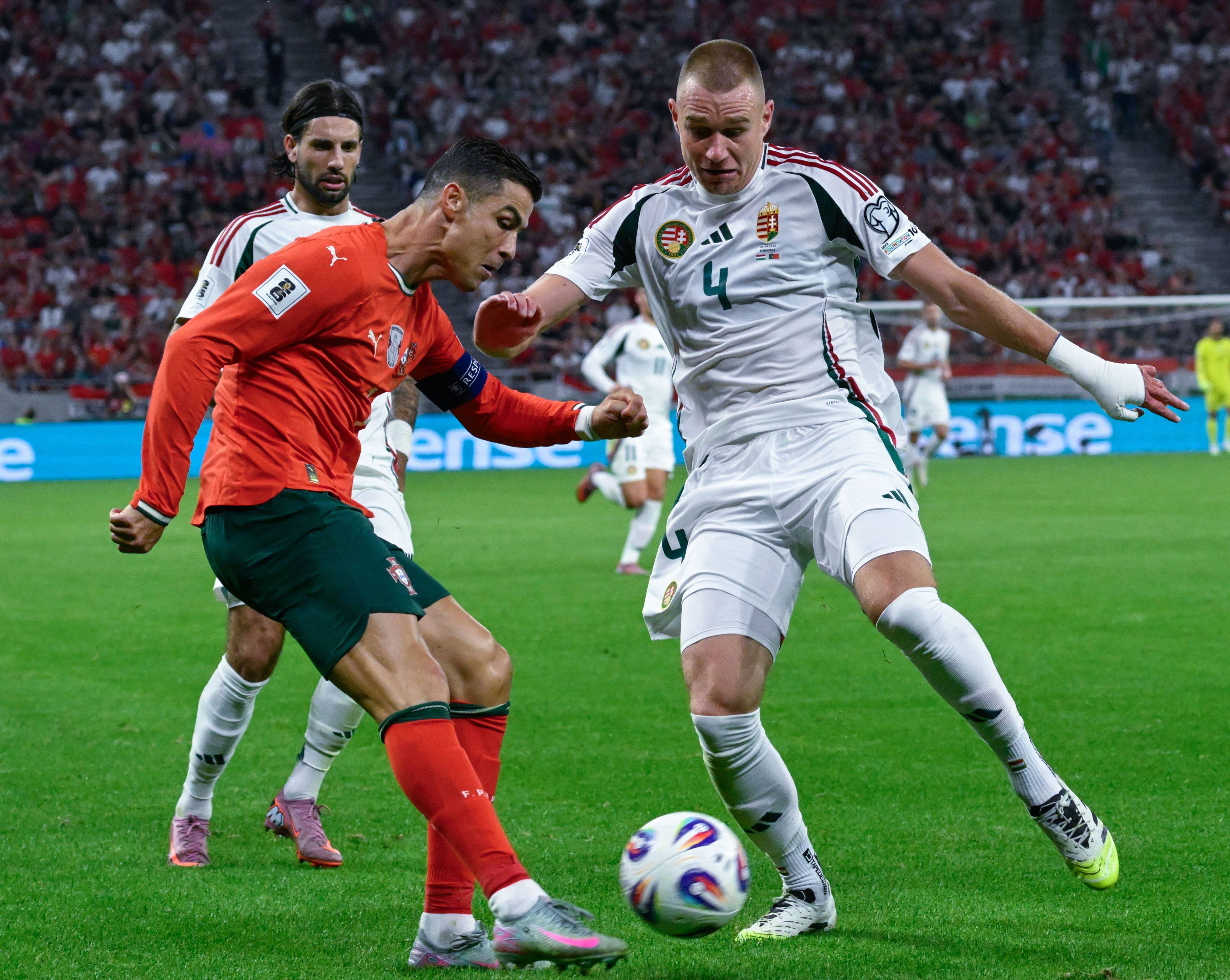 葡萄牙体育训练开放日，加时末段门线救险引欢呼，西甲在即，训练强度明显提升的简单介绍-游体育